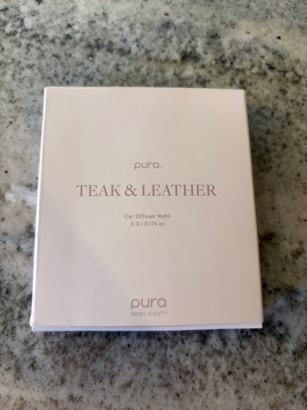 Pura Teak & Leather Car Diffuser Refill